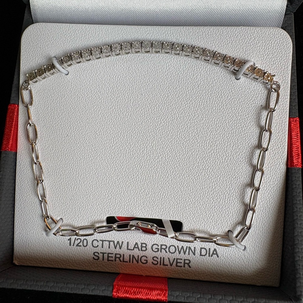 Sterling Silver and Lab Grown Diamonds Bracelet 8 Inch adjustable
